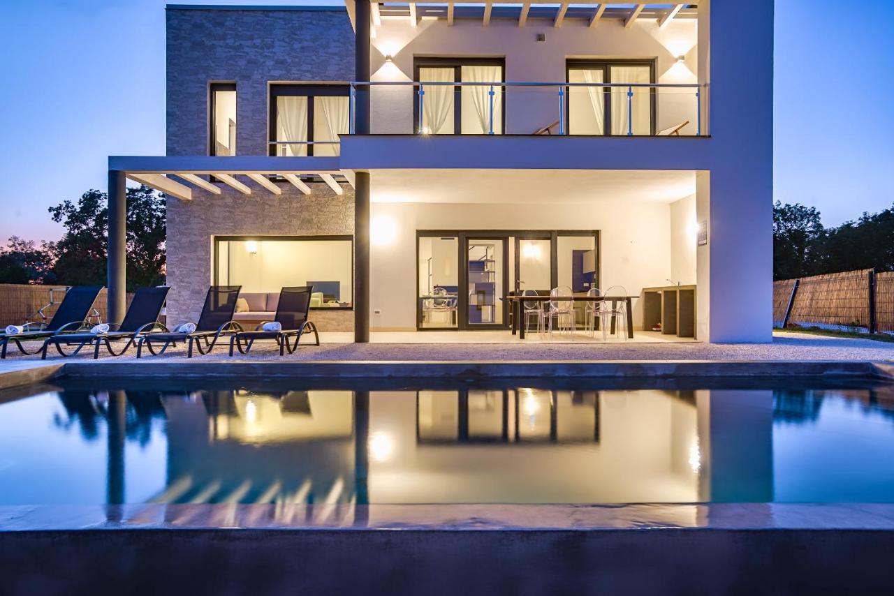 Villa Kalu 1 Krnica Luaran gambar