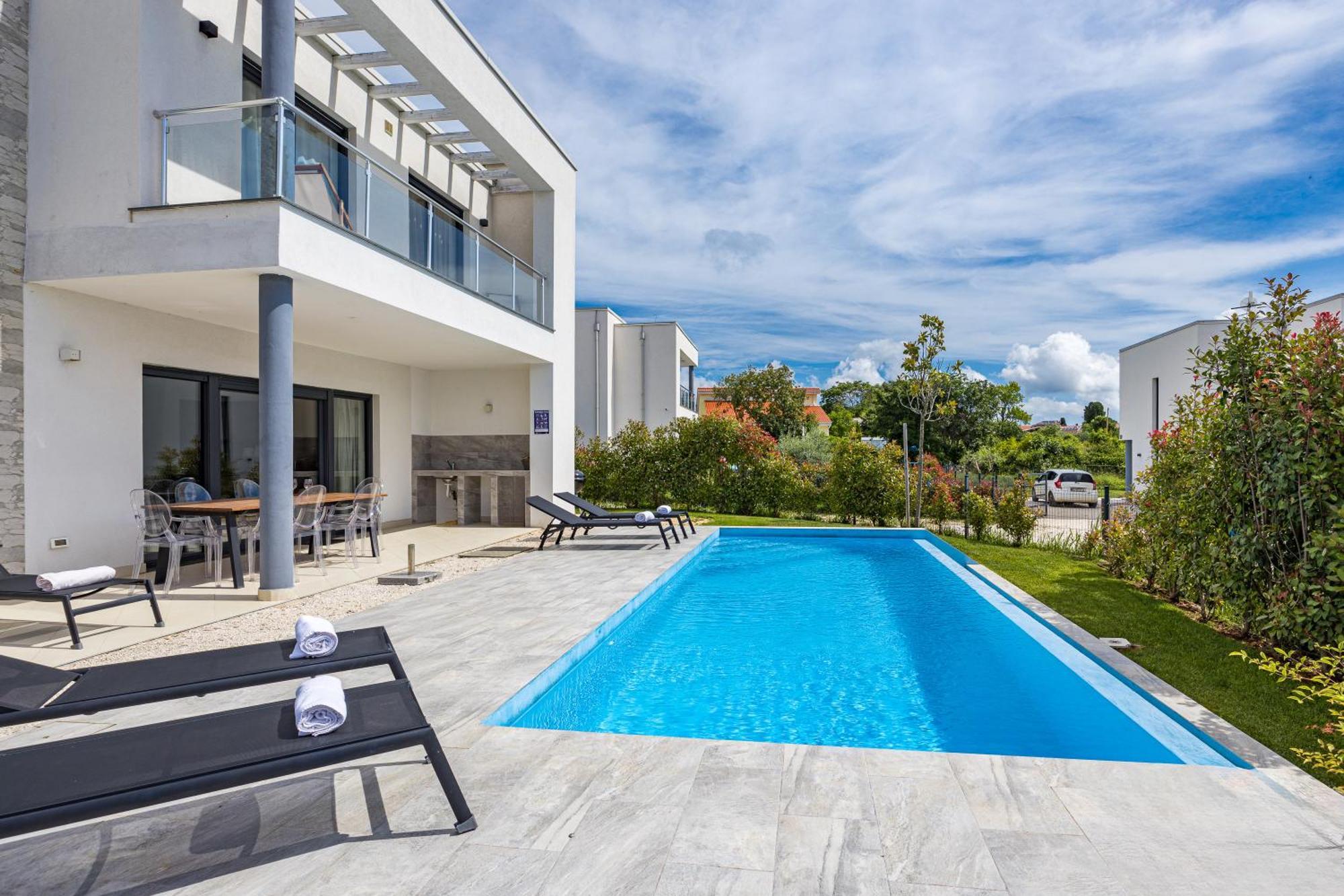 Villa Kalu 1 Krnica Luaran gambar